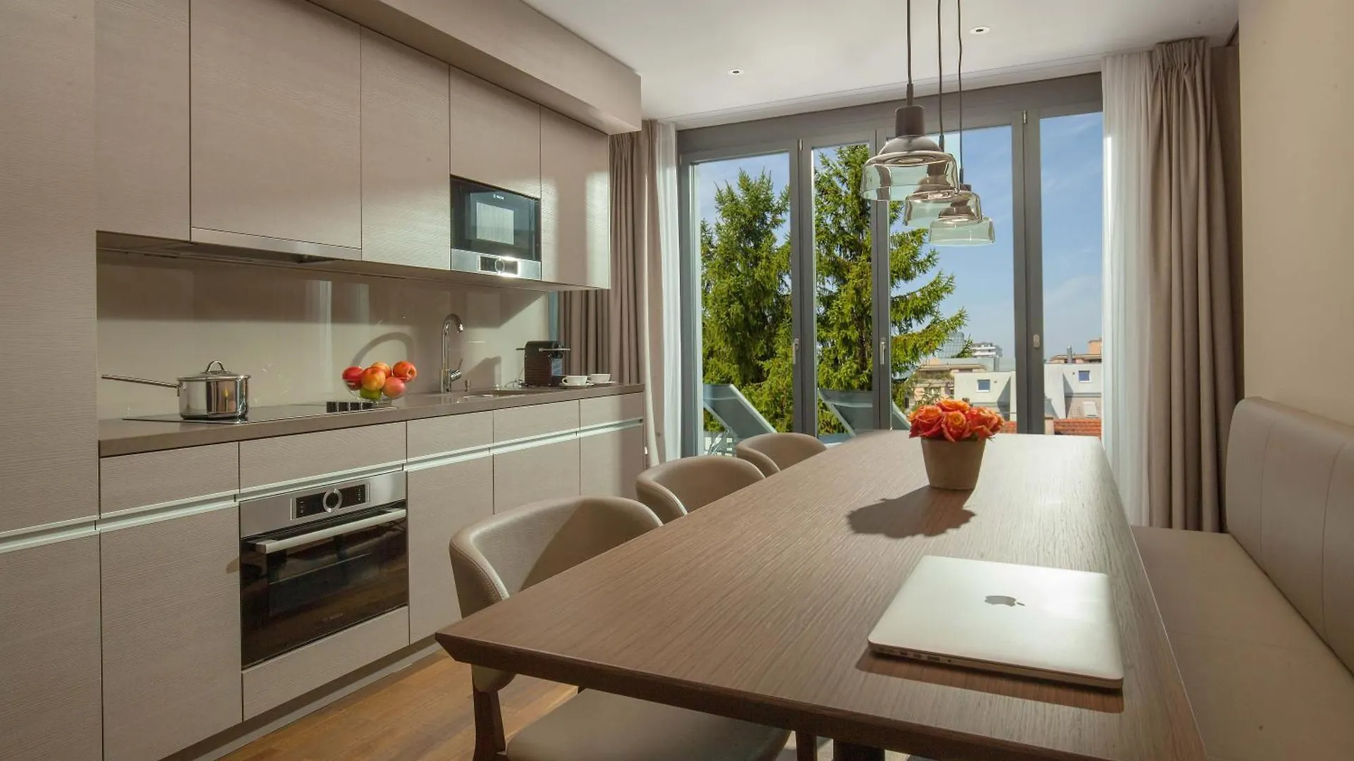 Acasa Suites Zurich Aparthotel