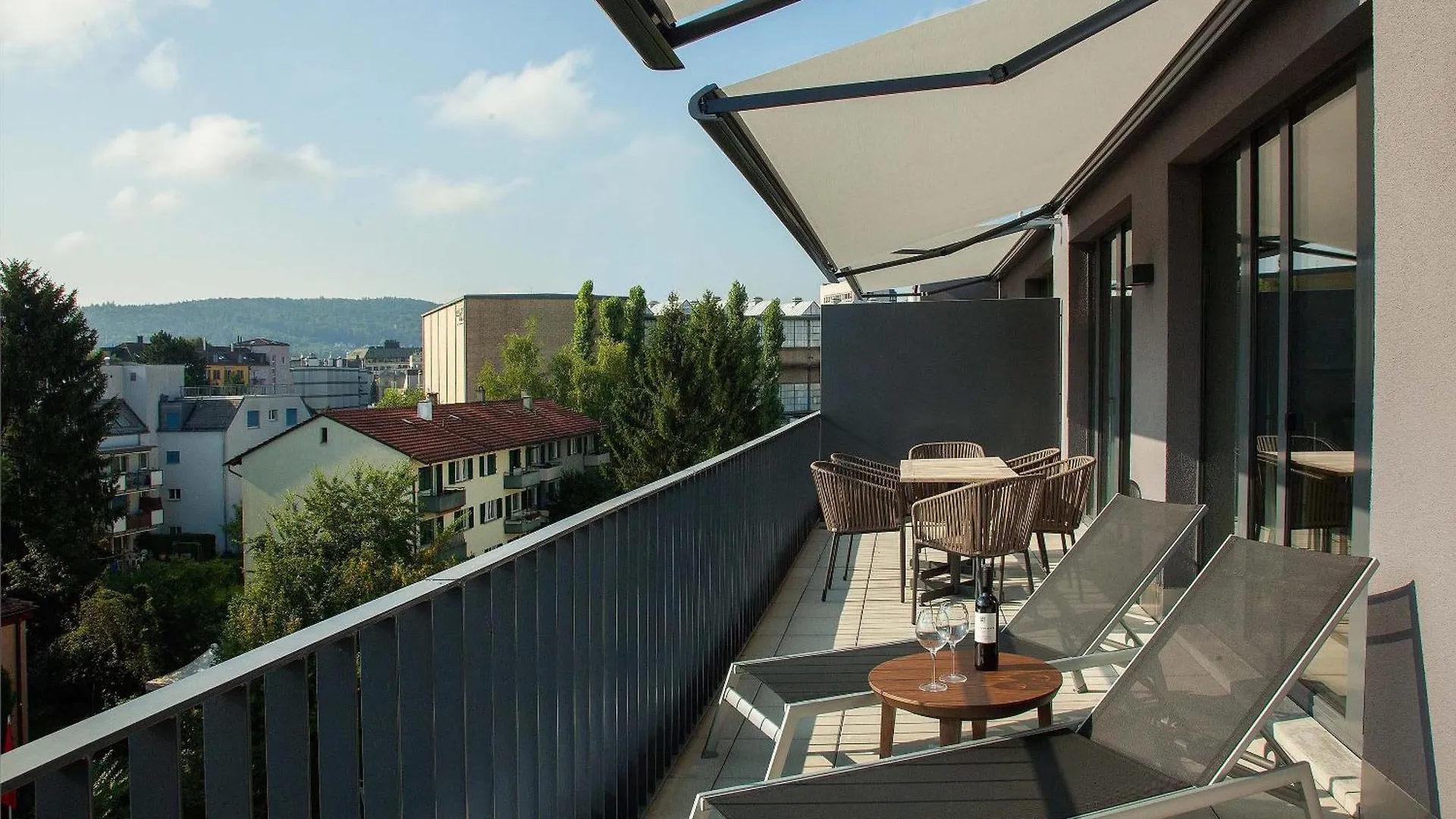 Acasa Suites Zurich Aparthotel