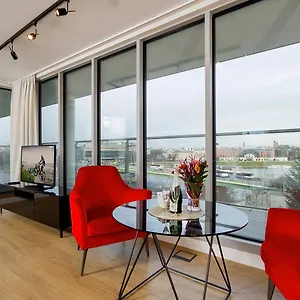 *** Hotel apartamentowy Riverside Cracow Polska